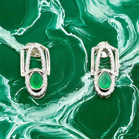 Sterling Silver Green Oval Drop Earrings & Pendant Set 