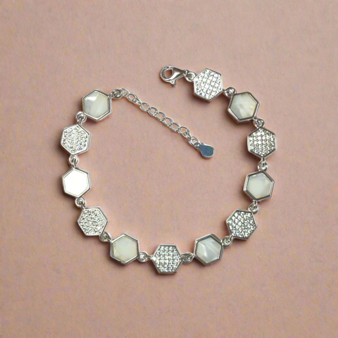 925 Sterling Silver Adjustable Star Swiss Zirconia Bracelet