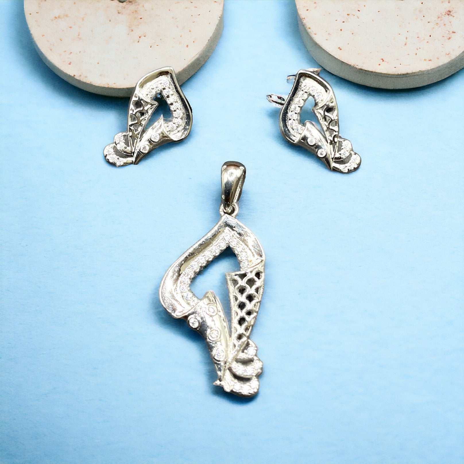 Silver Swiss Zirconia Sparkler Diamond Earrings With Pendant 